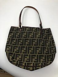 フェンディ　ズッカ柄ハンドバッグをお買取り致しました。